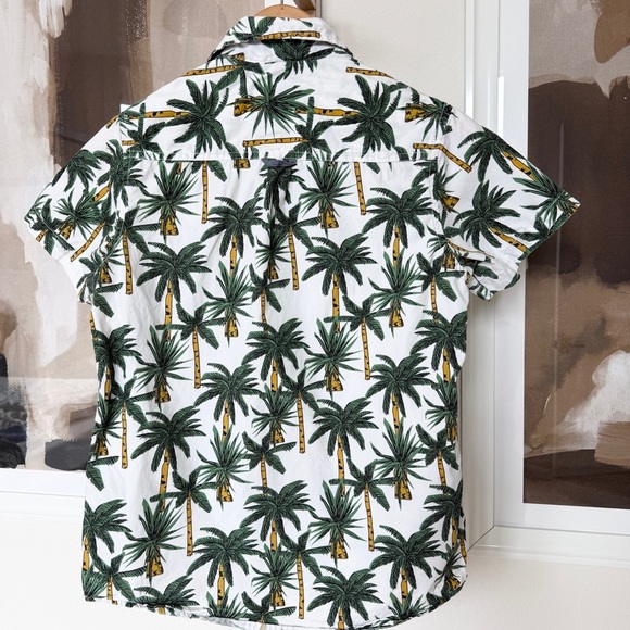 Free Planet Men's XS Tropical Palm Tree Graphic Button-Up Shirt Summer Cotton - Picture 6 of 10